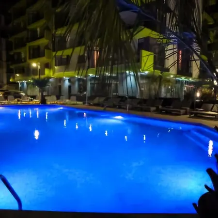 Seabreeze Family Premier - Pool & Apartament