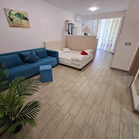 Seabreeze Family Premier - Pool & Năvodari